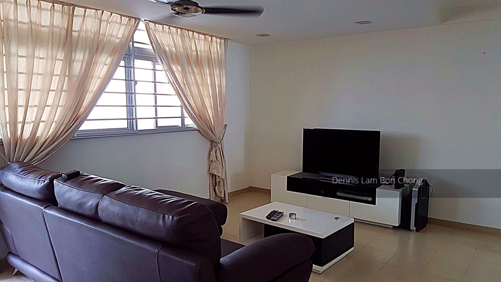 Hougang Avenue 6 thumbnail photo